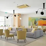 Vplaza Private Garage,balcony&pool View Flat * Portimao