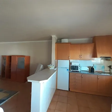 Vplaza Private Garage,balcony&pool View Flat *
