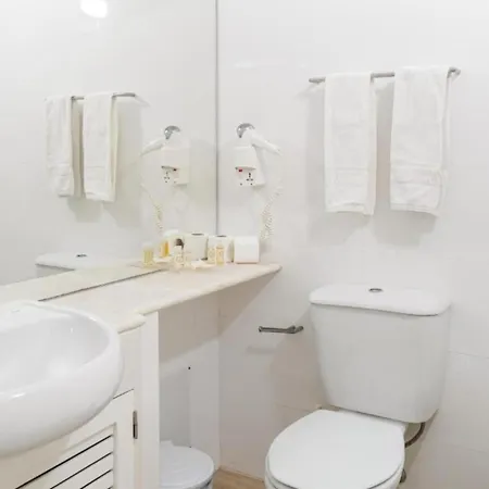 Appartement Vplaza Private Garage,balcony&pool View Flat *