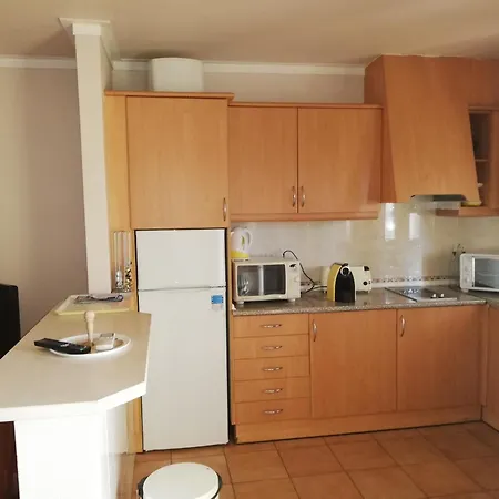 Vplaza Private Garage,balcony&pool View Flat *